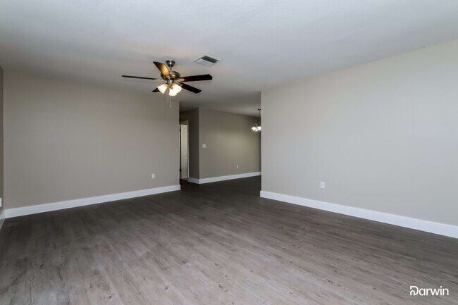 Building Photo - 1242 Pike Ave NW