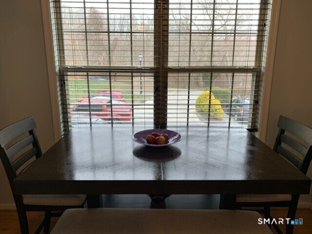 Building Photo - 19 Hawthorne Dr