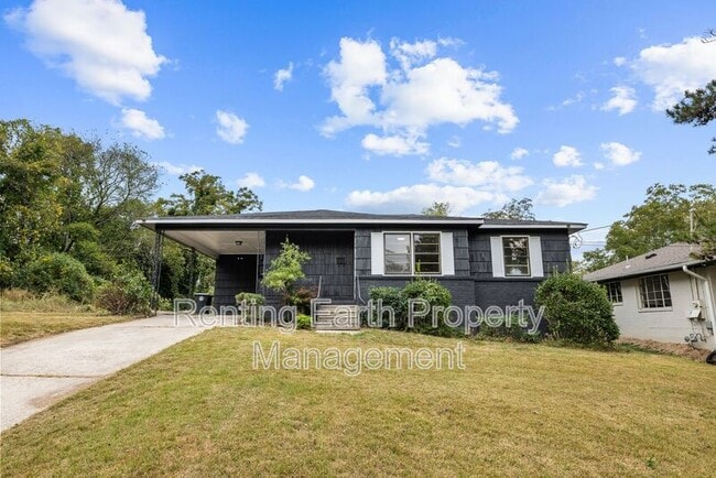 Building Photo - 737 84th Pl S