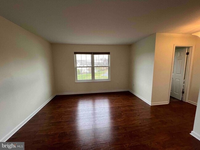 Building Photo - 6247 Spring Knoll Dr