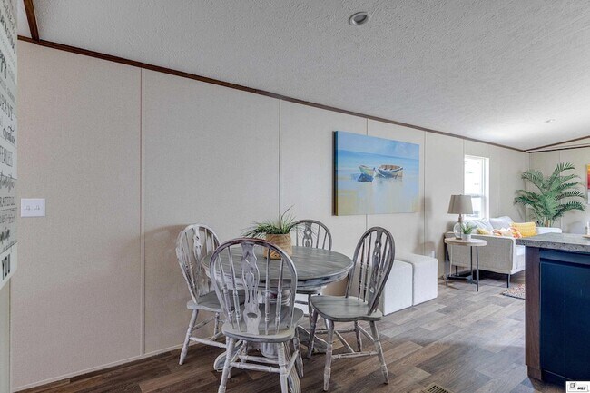 Building Photo - 459 Smalling Rd