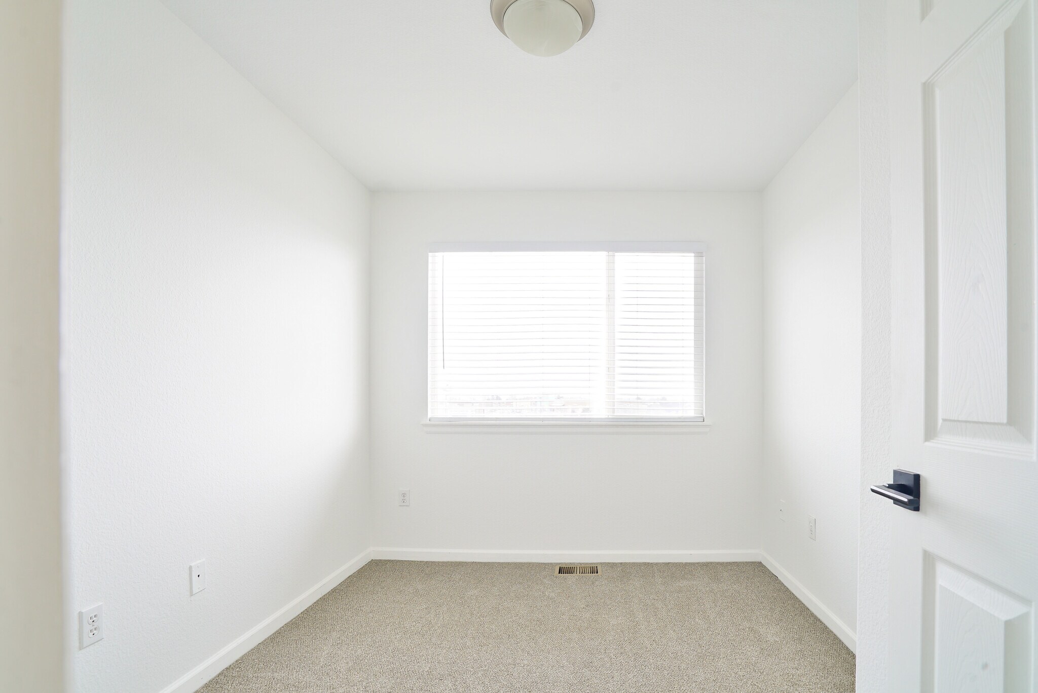 Building Photo - 8751 Pearl St