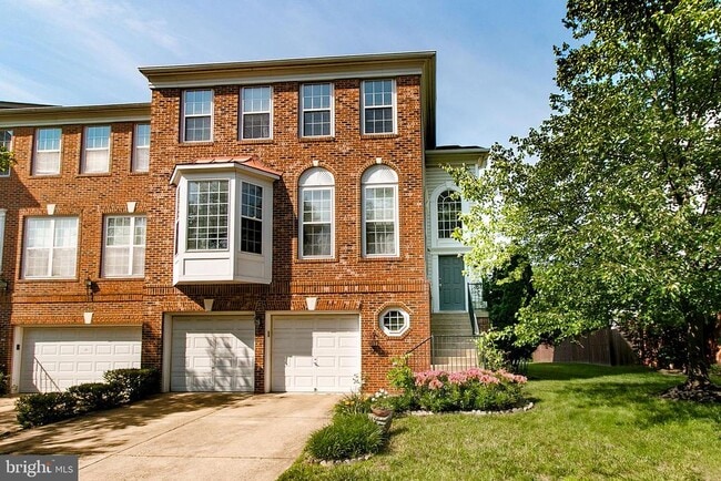 Primary Photo - 45792 Shagbark Terrace