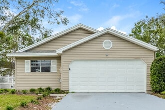 Building Photo - 114 Meadow Blvd