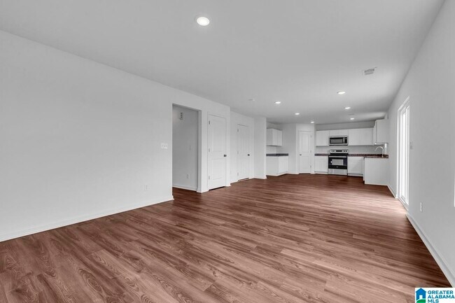 Building Photo - 76 Orchid Ln