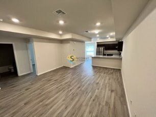 Building Photo - Adorable  2Bd/2Ba Unit in Port Charlotte!