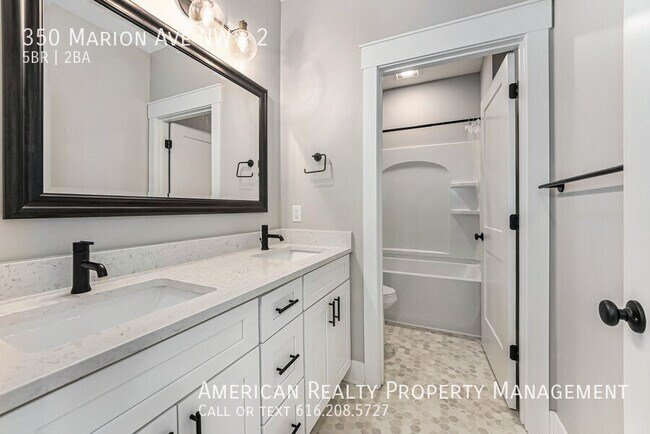 Building Photo - 350 Marion Ave NW