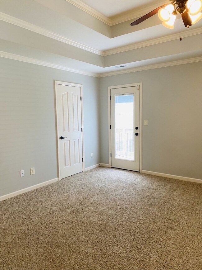 Building Photo - 1132 Chinook Cir