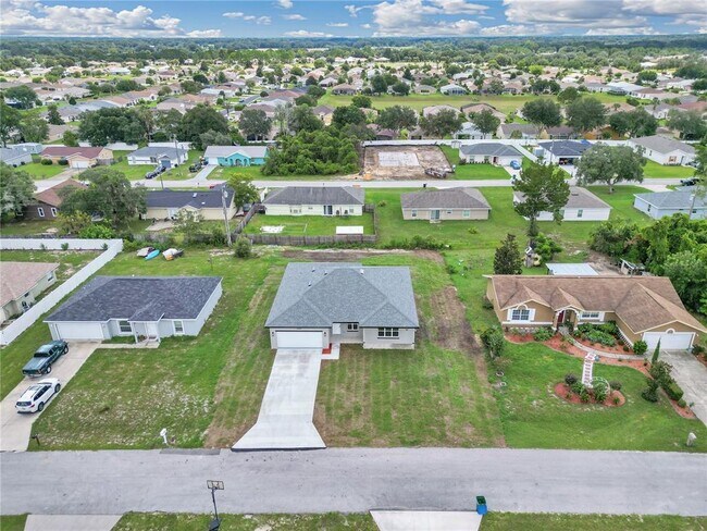 Building Photo - 15755 SW 19th Terrace