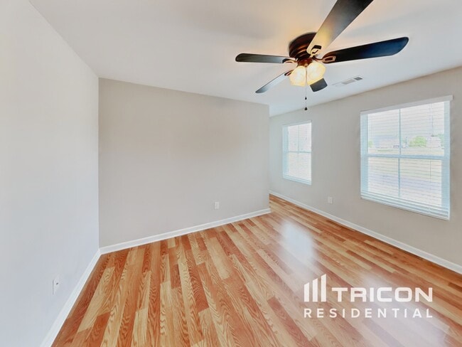 Building Photo - 108 Alred Cir