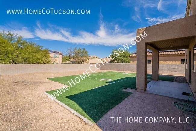 Building Photo - 6645 E Gehrig Ln