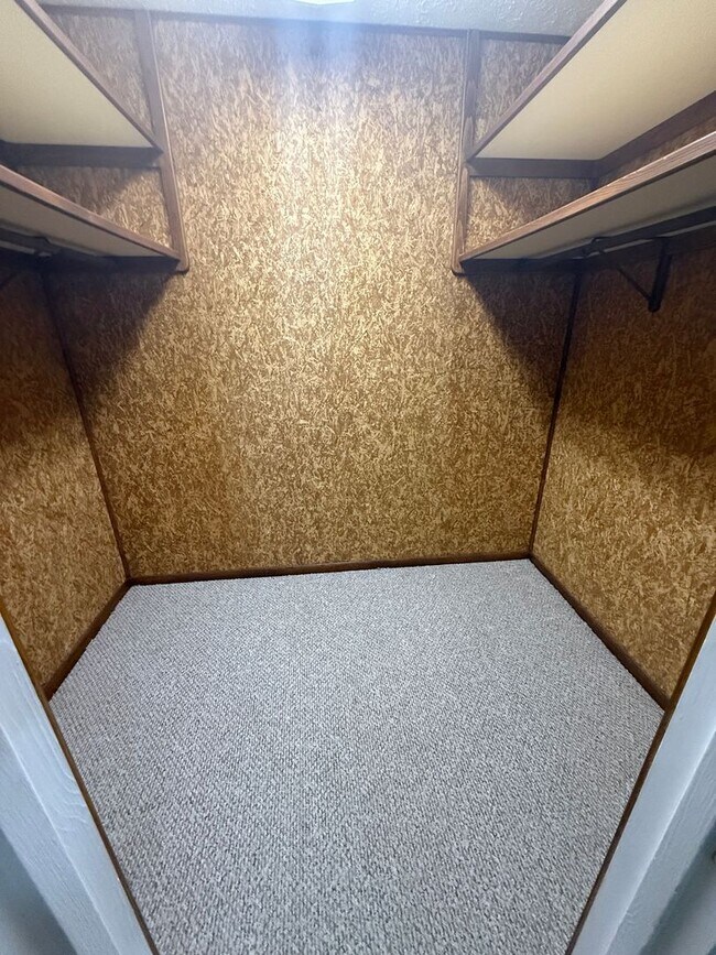 Building Photo - CALL or Text 910-284-4804 TO SCHEDULE