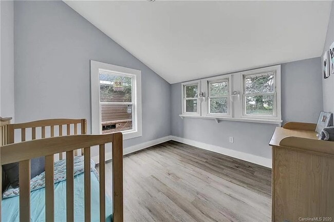 Building Photo - Beautifully renovated 3 bedroom, 2 full bathroom in Rock Hill