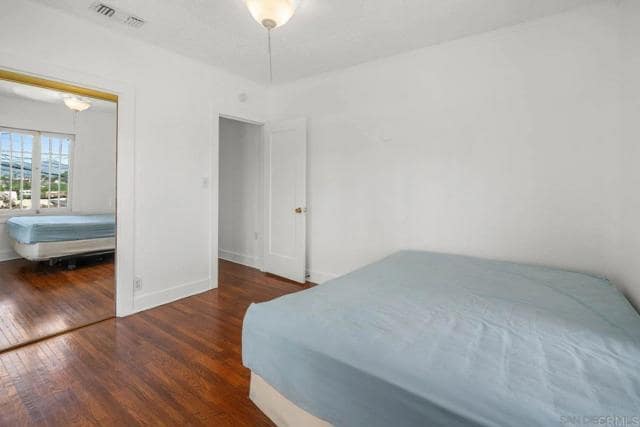 Building Photo - 145 S Grape St