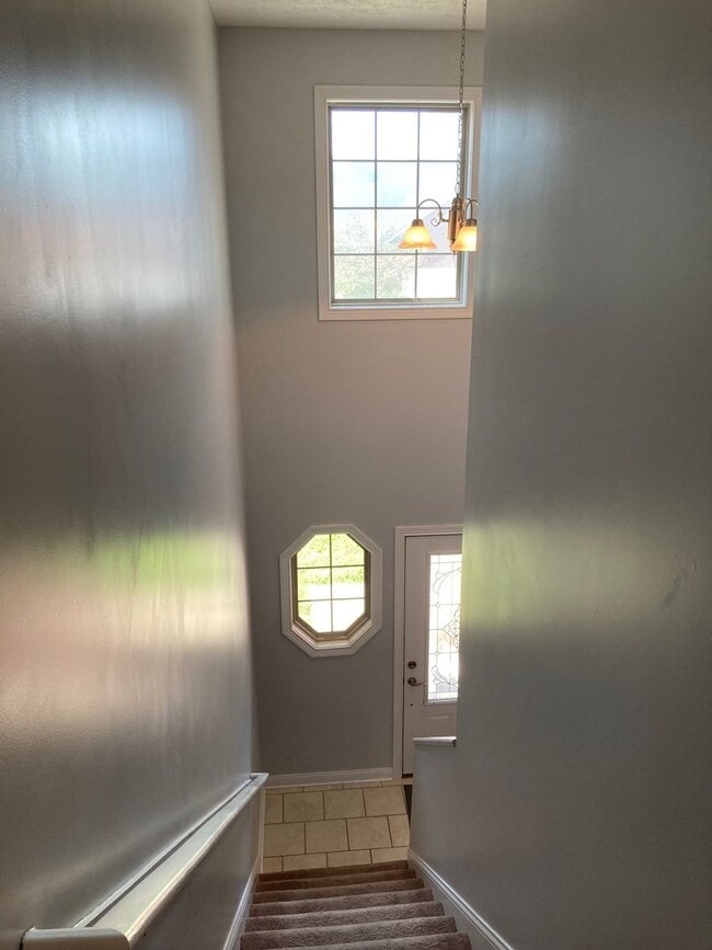 Building Photo - 141 Twin Lakes Dr