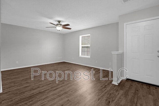 Building Photo - 870 Barrington Woods Cove