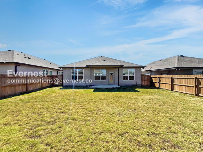 Building Photo - 8518 Trungle Rd