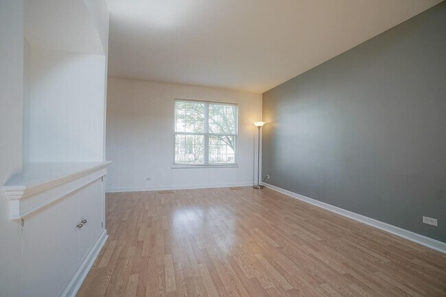 Building Photo - 553 Telluride Dr