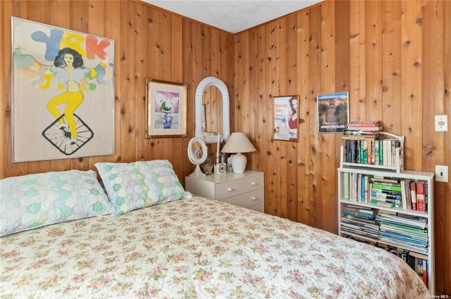 Building Photo - 50 Evergreen Ave