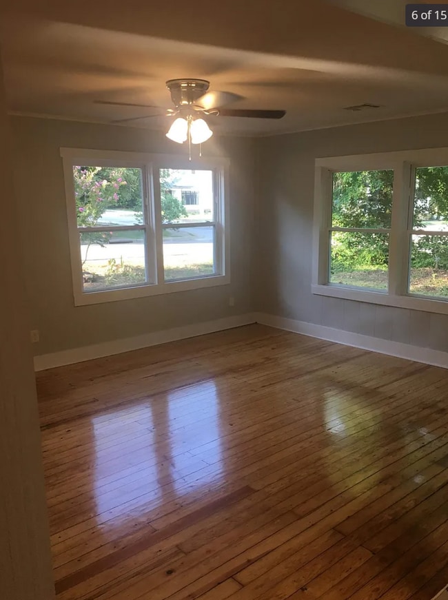 Building Photo - 2 Bed/1 Bath House