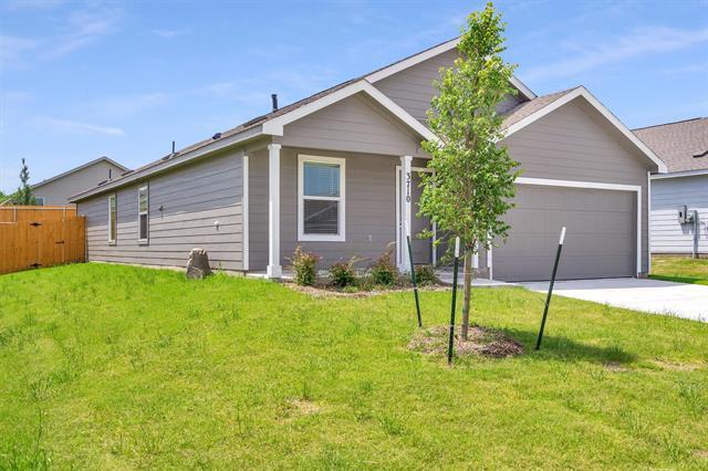Building Photo - 3710 Oleander Pl