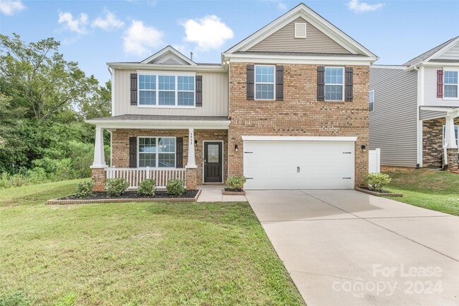 Primary Photo - 3933 Meadow Green Dr