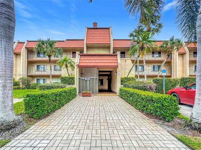 Building Photo - 4545 Luxemburg Ct
