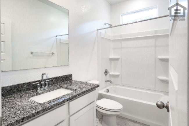 Building Photo - 40110 W Shaver Dr