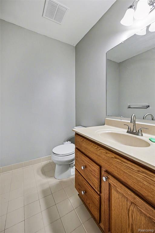 Building Photo - 15142 Seagull Dr