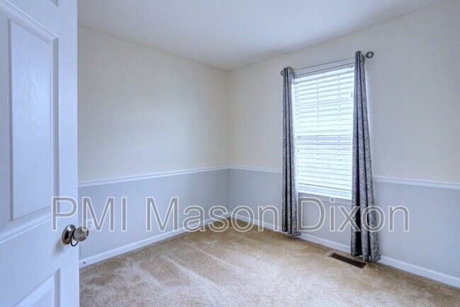 Building Photo - 8434 Stansbury Lake Dr