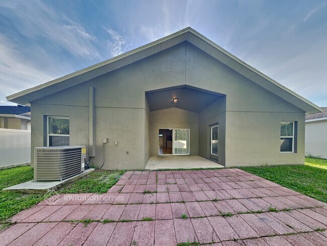 Building Photo - 7237 Twin Cedar Ln