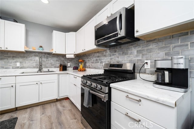 Building Photo - 16334 El Molino Ct