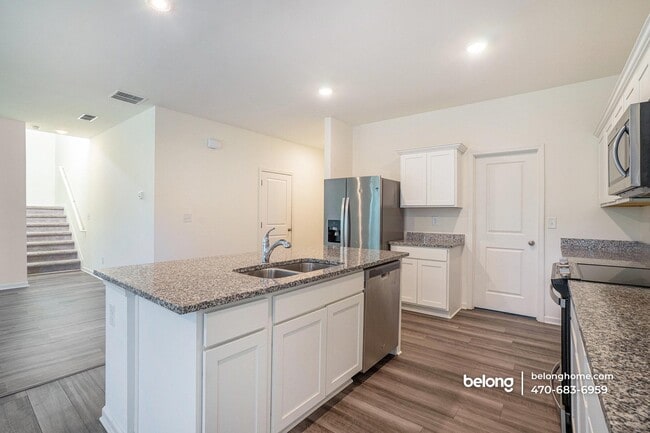 Building Photo - 1026 Feldman Chase