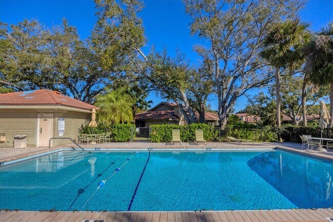 Building Photo - 4870 Kestral Park Cir