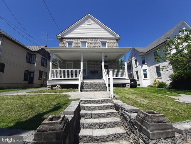 Building Photo - 537 N Loudoun St