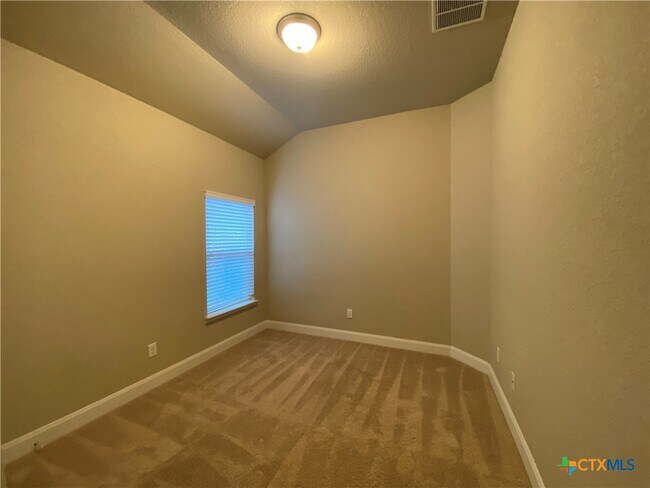 Building Photo - 1219 FM306