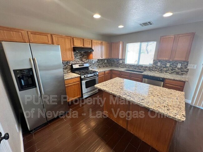 Building Photo - 5308 Las Cruces Heights St