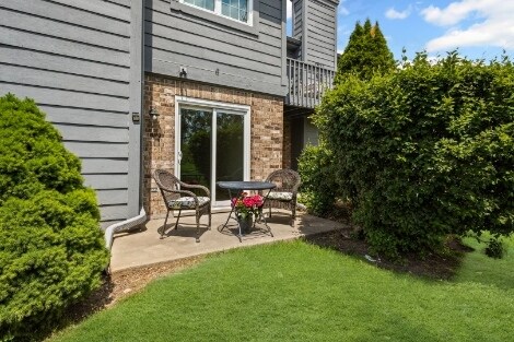 Building Photo - 11 Foxcroft Rd
