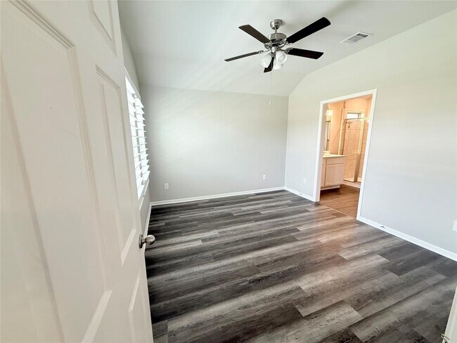 Building Photo - 27233 Crevalle Jack Ln