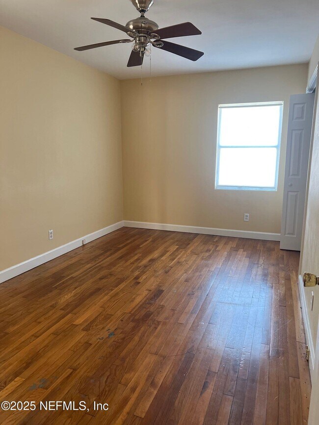 Building Photo - 1359 Stimson St