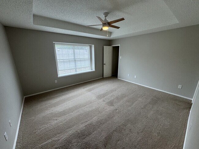 Building Photo - 1508 Mountain Side Dr