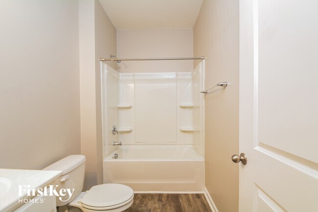 Building Photo - 109 Zulabelle Ct