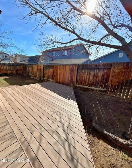 Building Photo - 986 Montero Dr