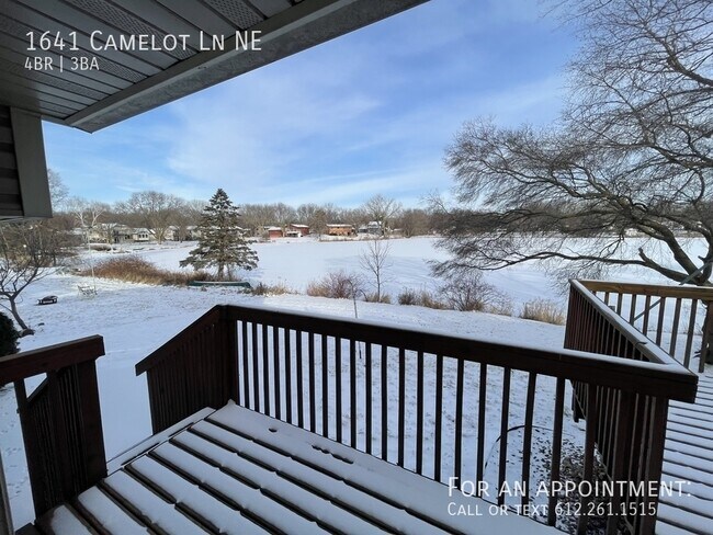 Building Photo - 1641 Camelot Ln NE