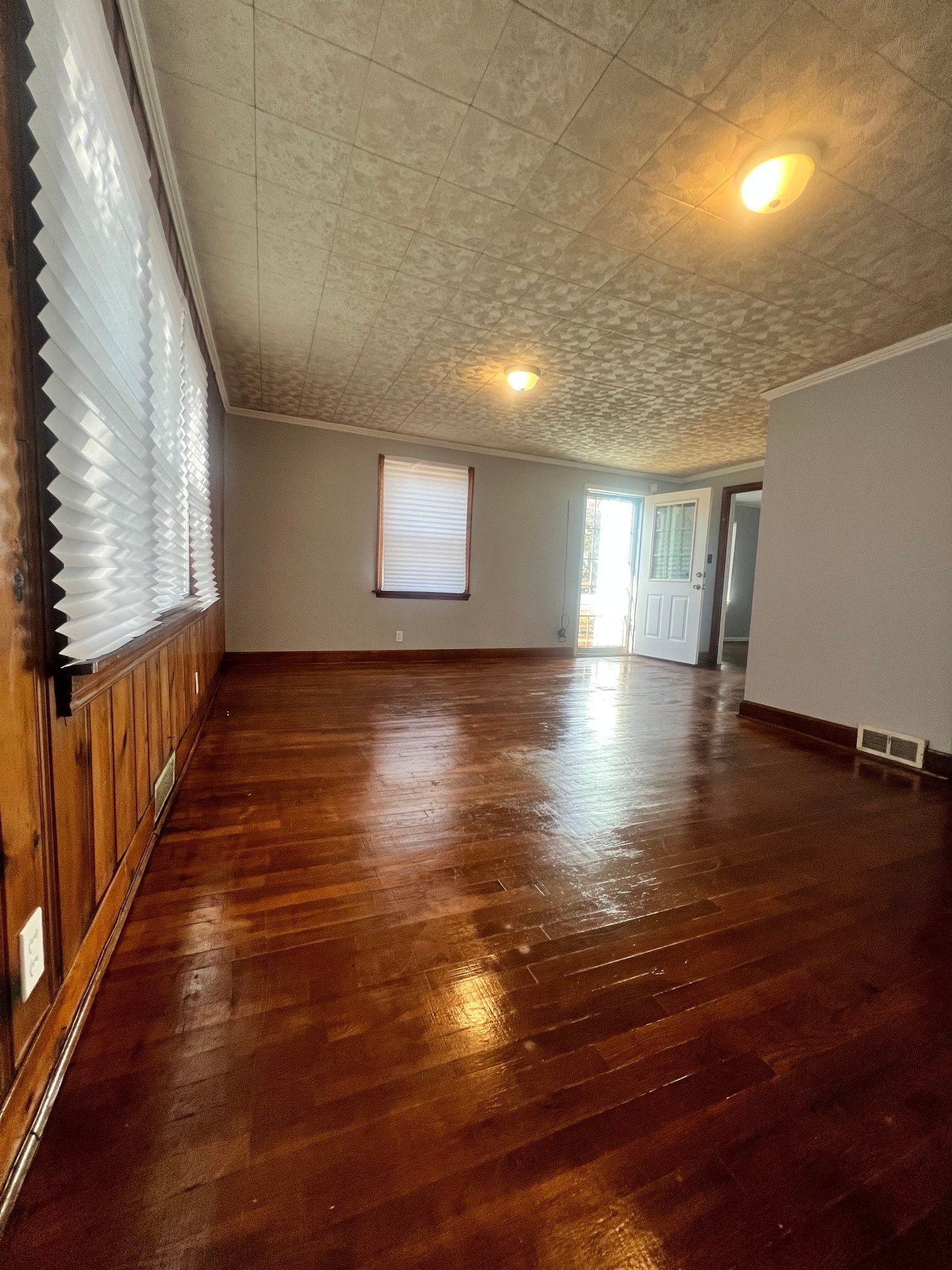 Building Photo - 1012 Louise Rd