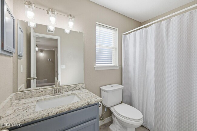 Building Photo - 2913 Pino Blanco Pl