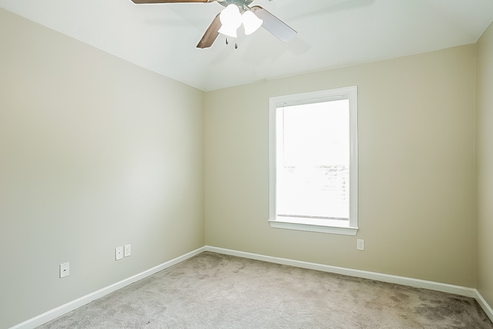 Building Photo - 461 Sebastian Dr