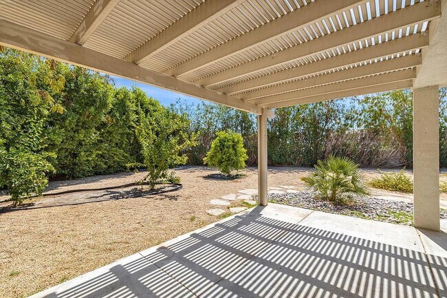 Building Photo - 43520 Via Magellan Dr