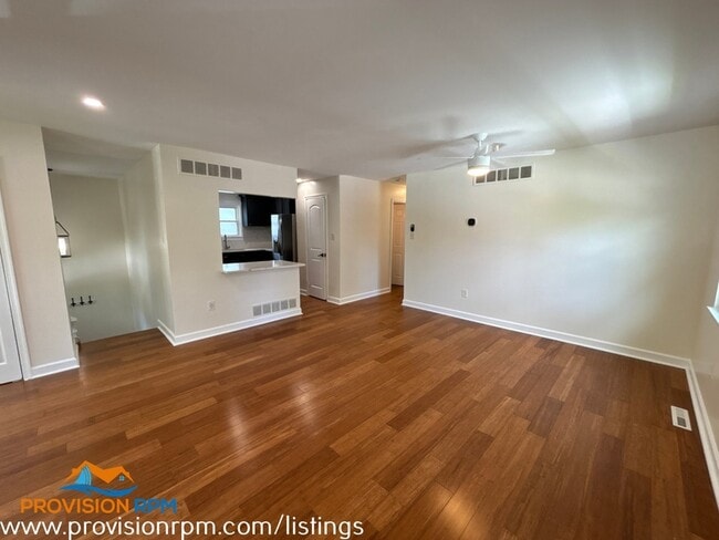 Building Photo - 812 Baltimore Annapolis Blvd