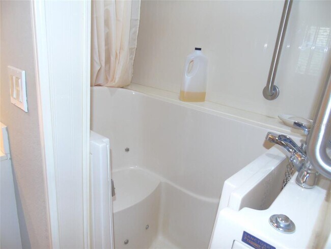 Building Photo - 3725 Albacete Cir